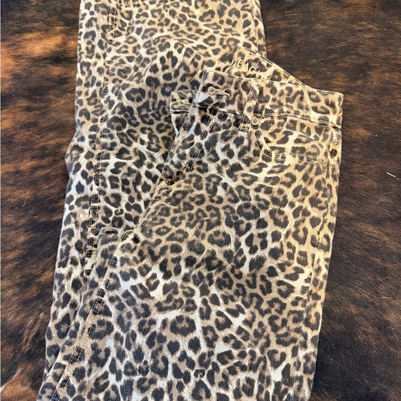 American Eagle Outfitters Leopard Print Wide Leg Jeans - size 000R - Picture 2 of 4